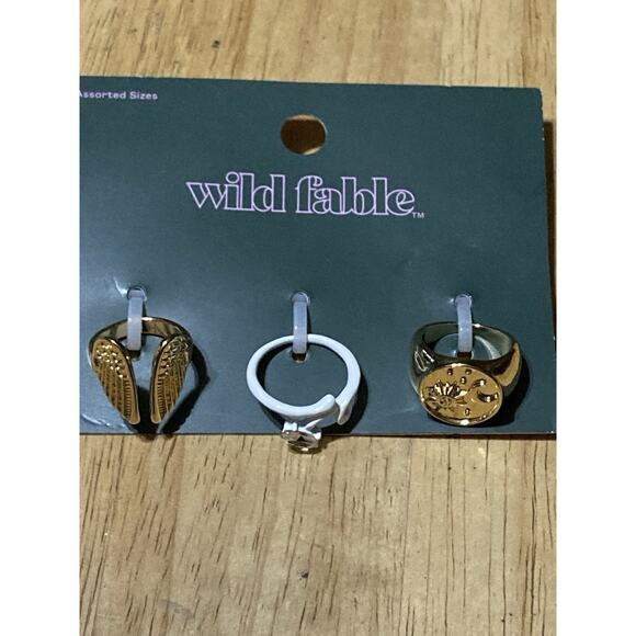 Wild Fable Fashion Statement Ring Set NWT Angel Wings Sun Stocking Stuffers! - Picture 1 of 4